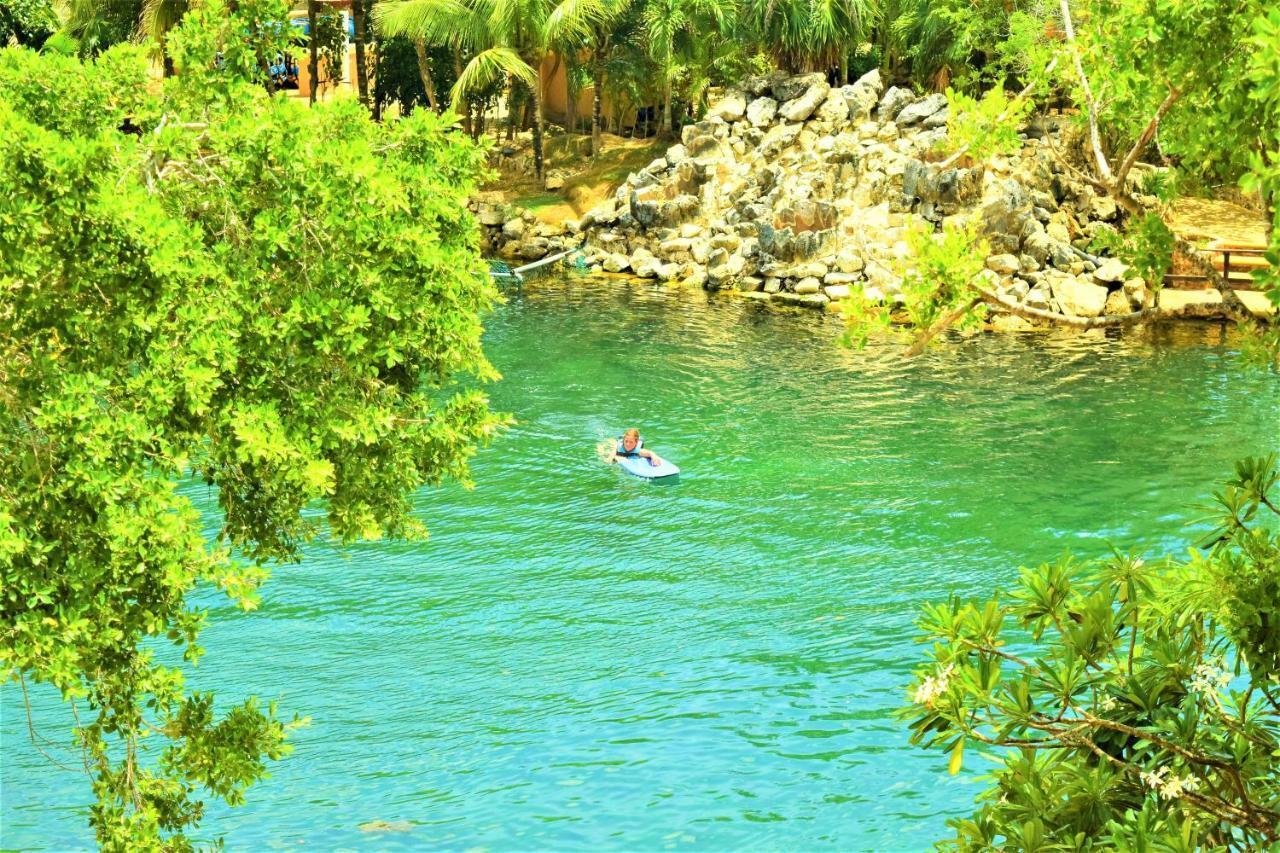 Happy Smile By The Dolphins Apartment Puerto Aventuras Bagian luar foto